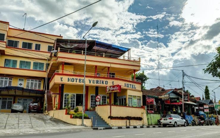 Hotel Yuriko Букіттінгі Екстер'єр фото